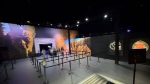 ラムセス大王展の展示入口エリアの様子