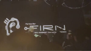 Music Bar FIRNで演奏する川井憲次