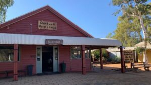 Outback Hotel & Lodge 外観（滞在2日目の朝）