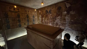 ミステリーオブツタンカーメン 王墓 再現展示